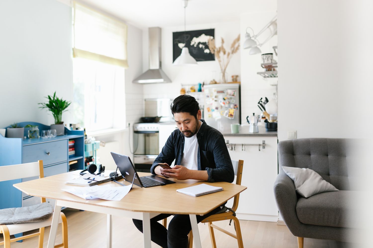 Man with laptop