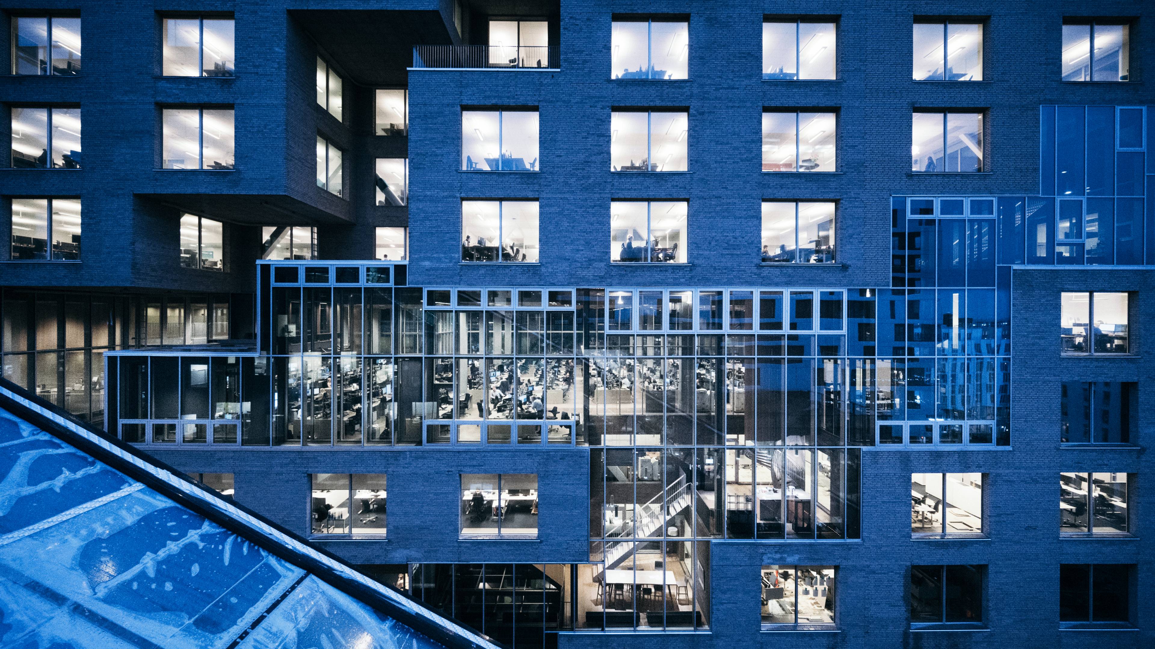 Meglerhallen sett fra utsiden
