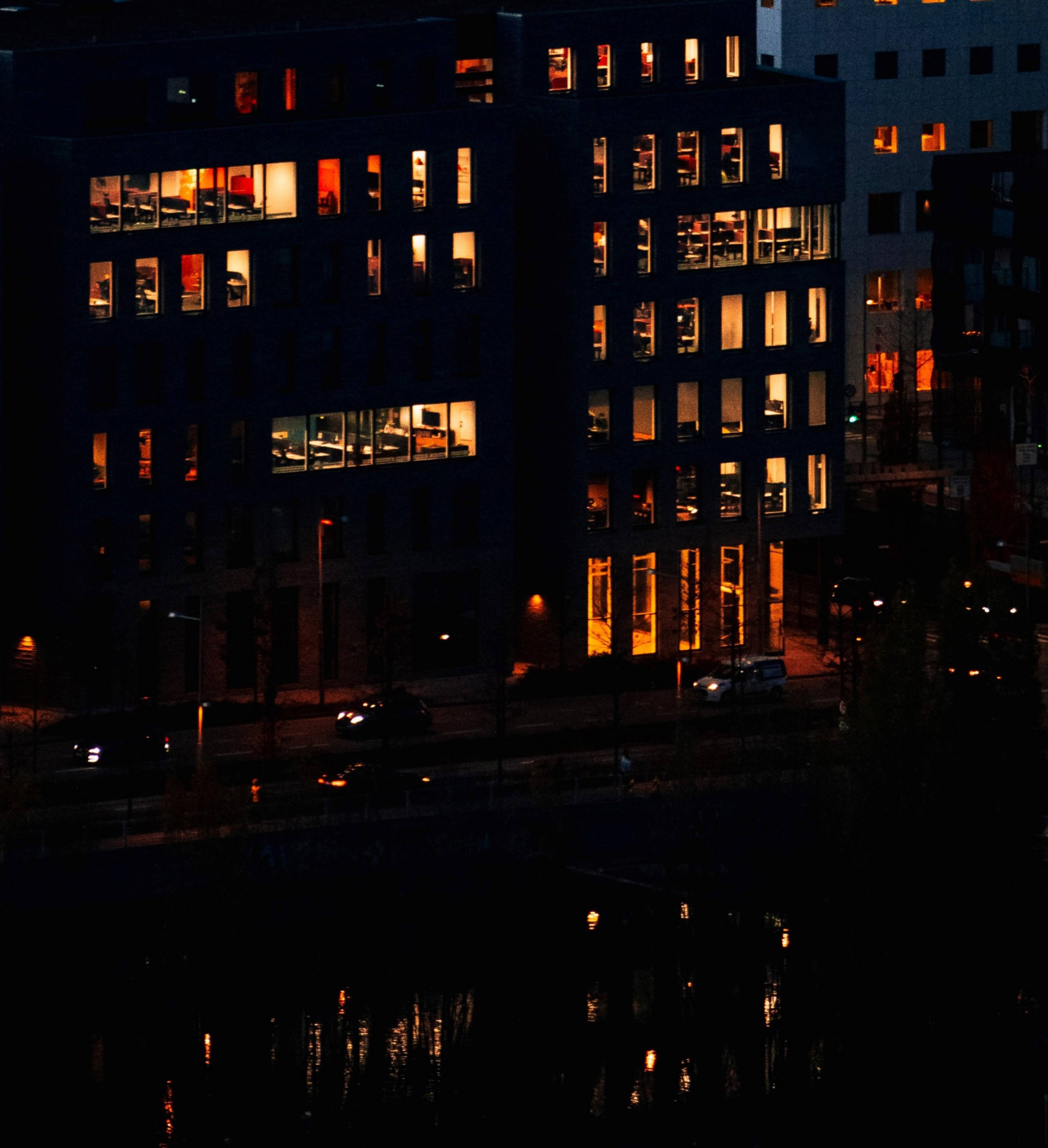 bjorvika-oslo-yngve-windsland-Y4X1vM4FVfA-unsplash