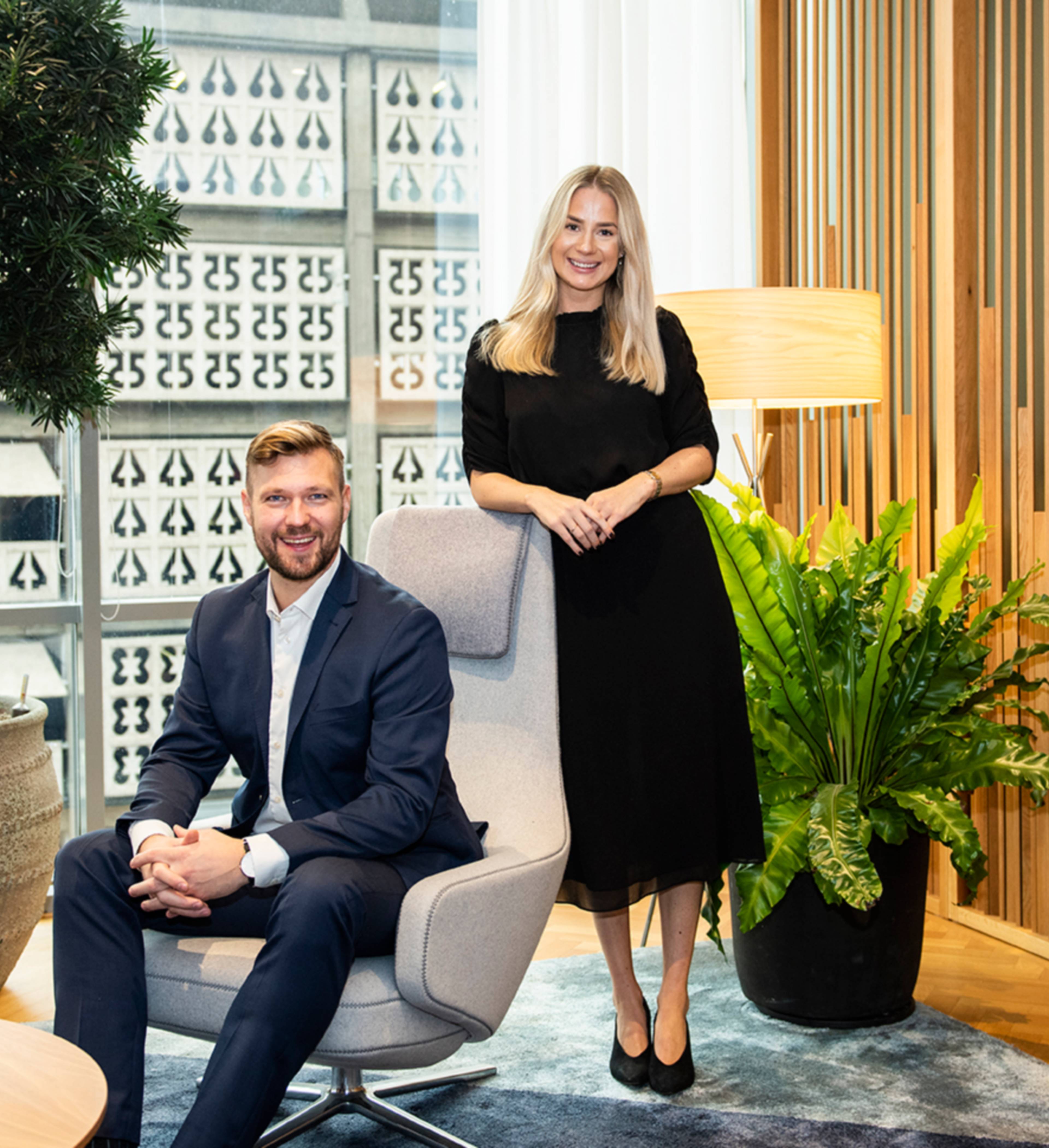 Tobias Bedinger och Camilla Brandt