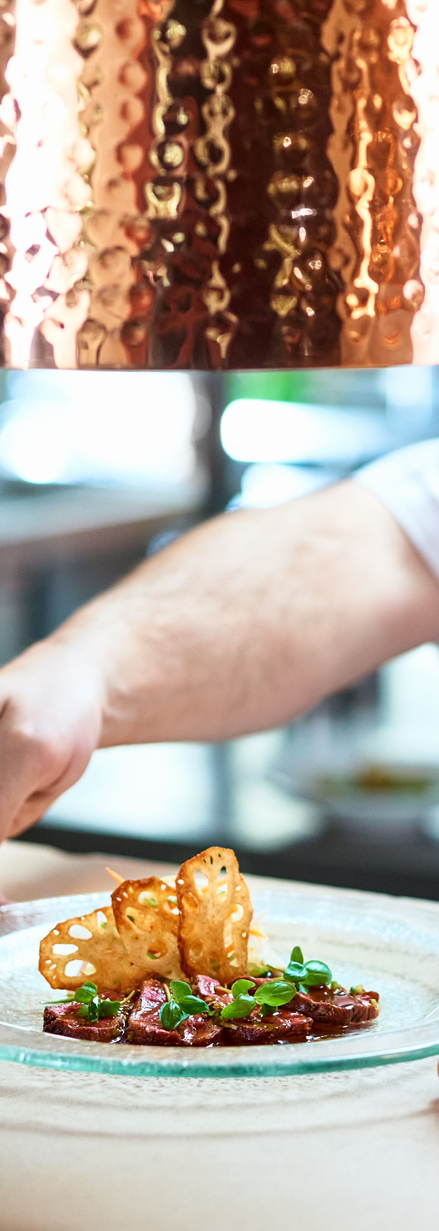  Gourmetmåltid klar til å bli servert 