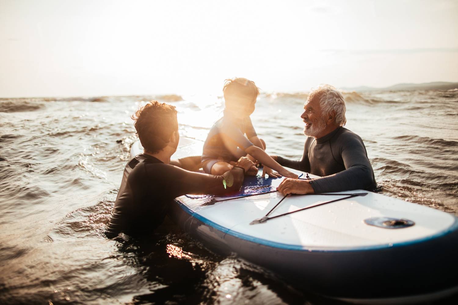 Tre generasjoner surfere