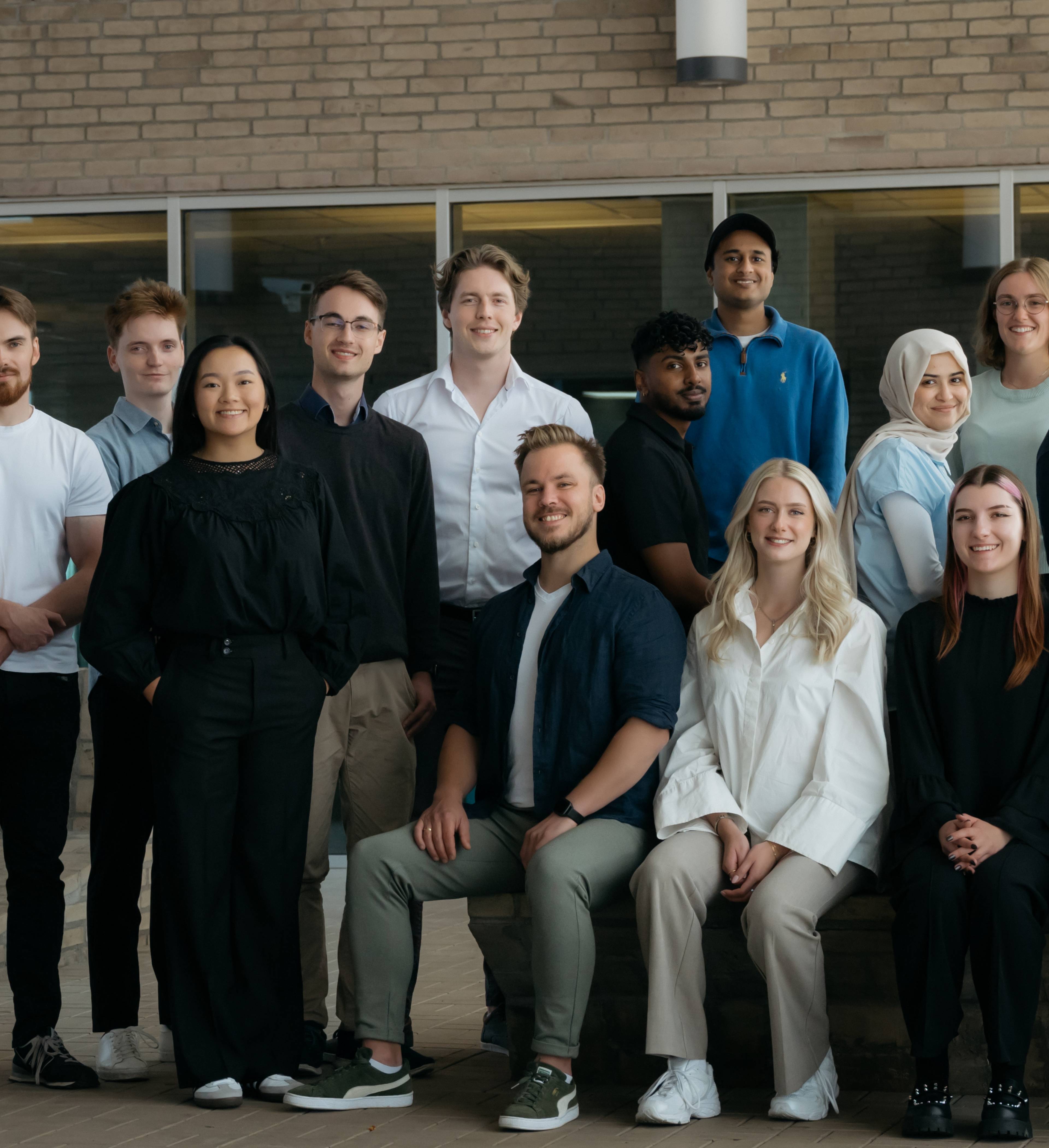 Graduates team